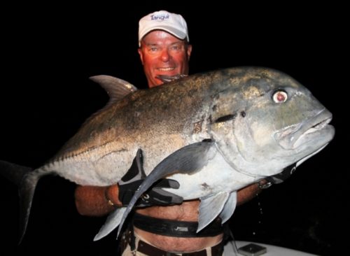 Christian et sa carangue ignobilis de 31kg - Rod Fishing Club - Ile Rodrigues - Maurice - Océan Indien