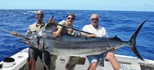 Claudius et son marlin noir de 130kg en heavy spinning - Rod Fishing Club - Ile Rodrigues - Maurice - Océan Indien