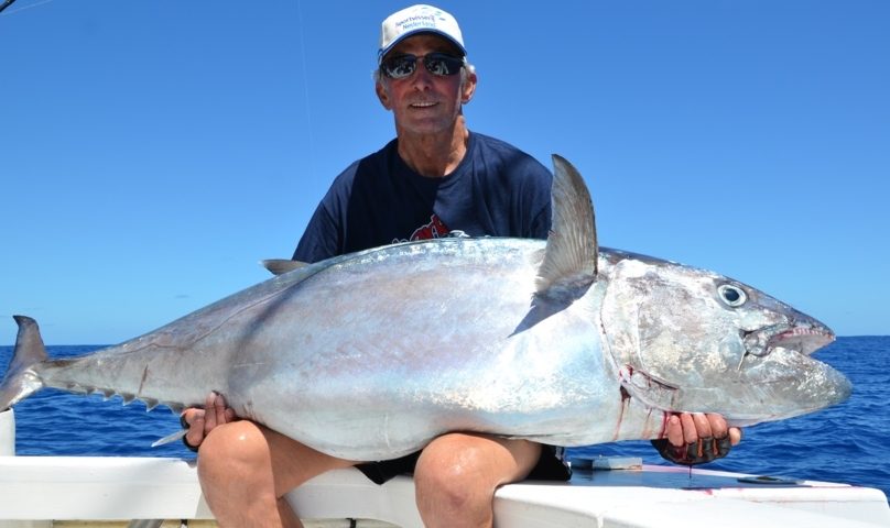 Mart et son doggy de 65 kg - Rod Fishing Club - Ile Rodrigues - Maurice - Océan Indien