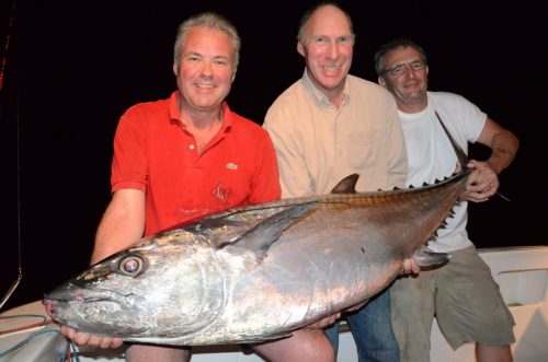 Michel et son doggy de 47kg - Rod Fishing Club - Ile Rodrigues - Maurice - Océan Indien