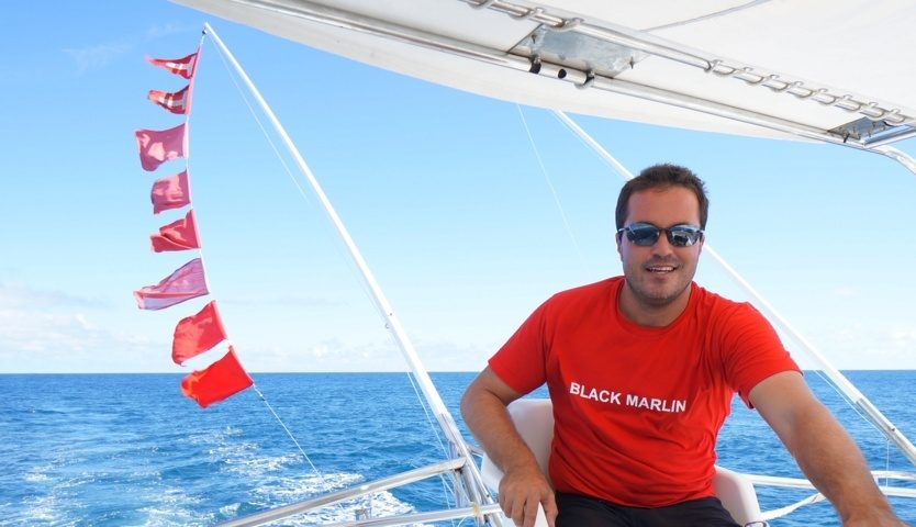 Yann un capitaine heureux - 8 rostres - 2 relâches- Rod Fishing Club - Ile Rodrigues - Maurice - Océan Indien