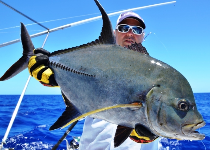 carangue noire - Rod Fishing Club - Ile Rodrigues - Maurice - Océan Indien