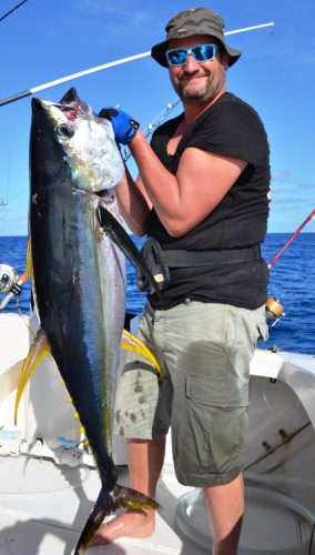 thon jaune de 28kg - Rod Fishing Club - Ile Rodrigues - Maurice - Océan Indien