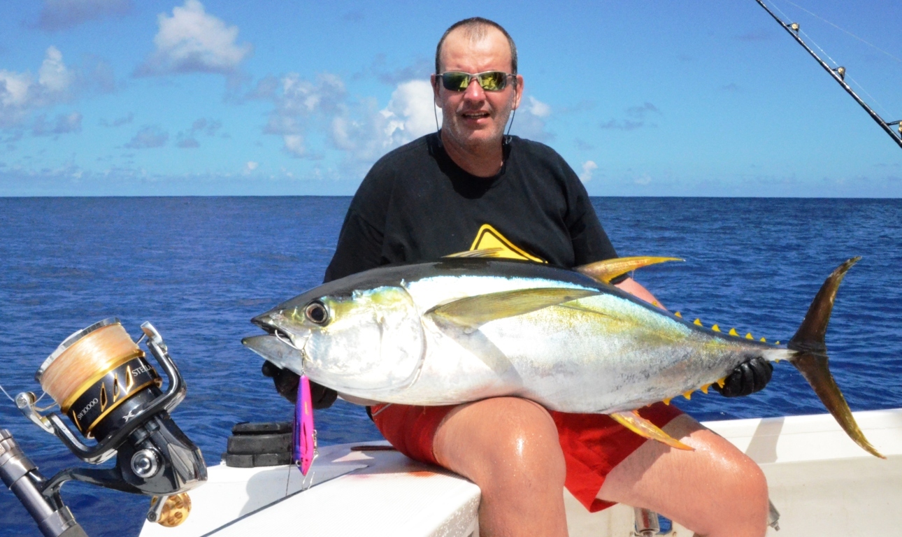 Bruno et son thon jaune en Heavy Spinning - Rod Fishing Club - Ile Rodrigues - Maurice - Océan Indien