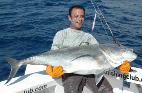 Daniel et sa carangue ignobilis de 29kg - Rod Fishing Club - Ile Rodrigues - Maurice - Océan Indien