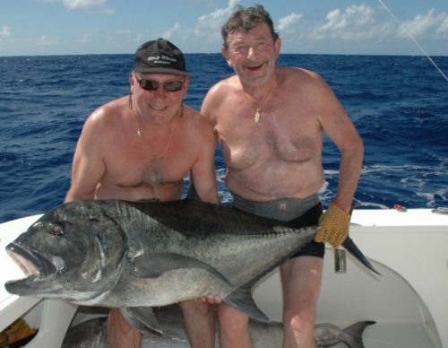 Good GT on baiting - Rod Fishing Club - Rodrigues Island - Mauritius - Indian Ocean