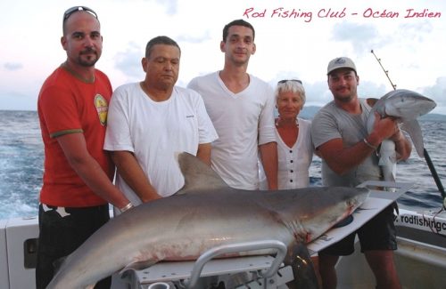 Payet family with their shark - Rod Fishing Club - Rodrigues Island - Mauritius - Indian Ocean
