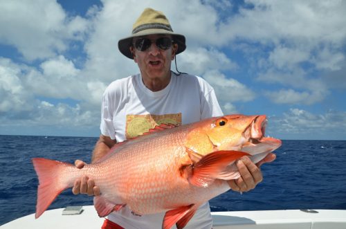 Red snapper on baiting - Rod Fishing Club - Rodrigues Island - Mauritius - Indian Ocean