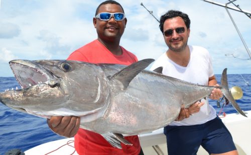 doggy on livebaiting by Julien - Rod Fishing Club - Ile Rodrigues - Maurice - Océan Indien