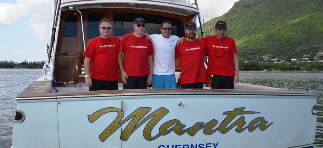 family pic - Rod Fishing Club - Rodrigues Island - Mauritius - Indian Ocean