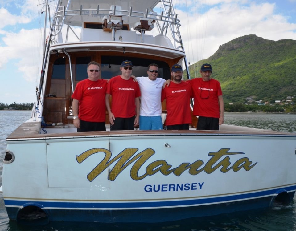 family pic - Rod Fishing Club - Rodrigues Island - Mauritius - Indian Ocean