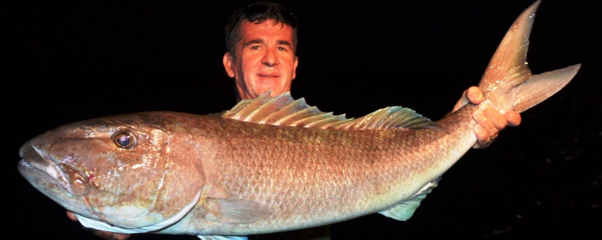 Gros poisson poulet par Louis - Rod Fishing Club - Ile Rodrigues - Maurice - Océan Indien