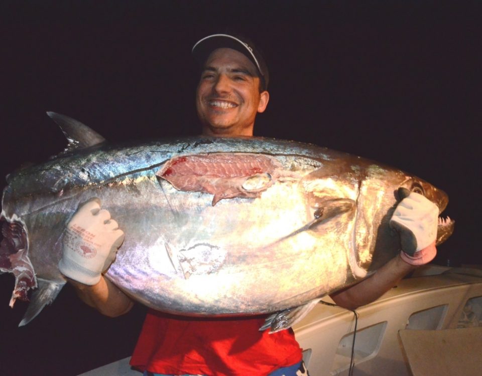 Pierre and his cutting dog...- Rod Fishing Club - Rodrigues Island - Mauritius - Indian Ocean