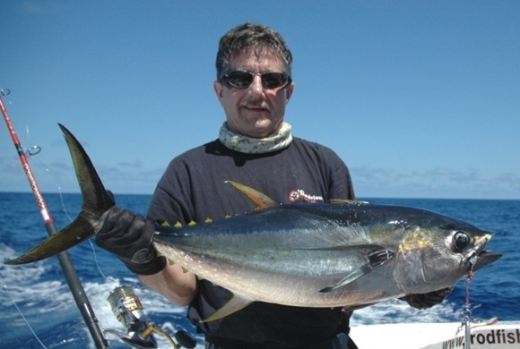 thon jaune en pêche au jig - Rod Fishing Club - Ile Rodrigues - Maurice - Océan Indien