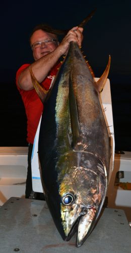 thon-jaune-pris-en-traine-par-pierre-rod-fishing-club-rodrigues-ile-maurice-ocean-indien