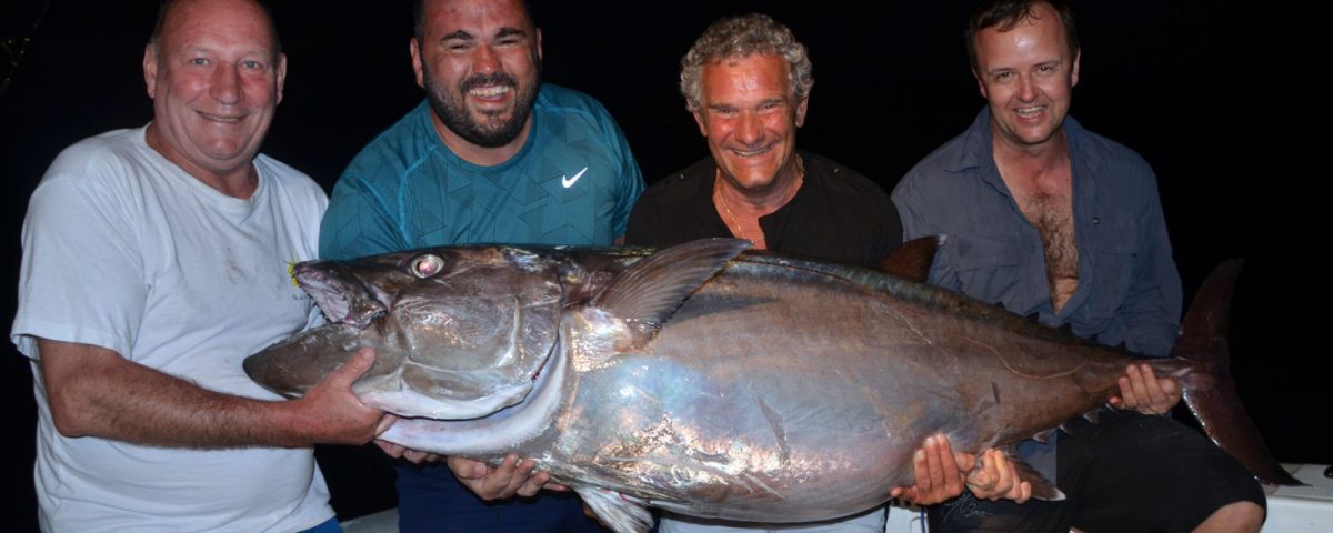 68kg doggy caught on baiting - www.rodfishingclub.com - Rodrigues Island - Mauritius - Indian Ocean