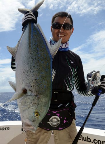 Bluefin trevally for Kevin on jigging - www.rodfishingclub.com - Rodrigues Island - Mauritius - Indian Ocean