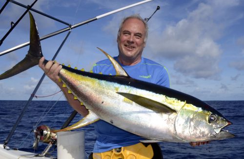 25kg yellowfin tuna on trolling by Jean Philippe on sunset - www.rodfishingclub.com - Rodrigues Island - Mauritius - Indian Ocean