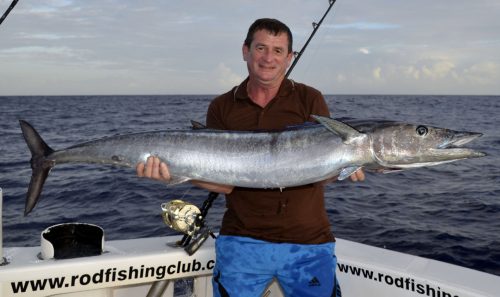 Wahoo de 18.5kg en pêche a la traine par Jean Jacques - www.rodfishingclub.com - Ile Rodrigues - Maurice - Océan Indien