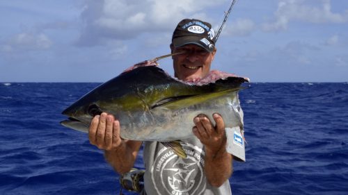 Moitié de thon jaune en pêche a la traine par Christian - www.rodfishingclub.com - Rodrigues - Maurice - Océan Indien