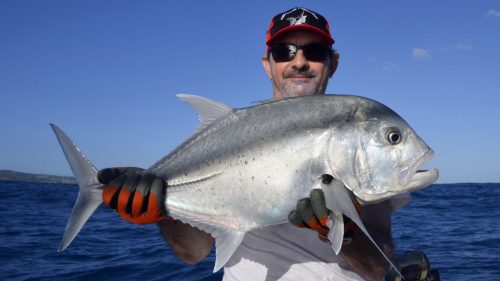 Carangue ignobilis en peche au jig par Bertrand