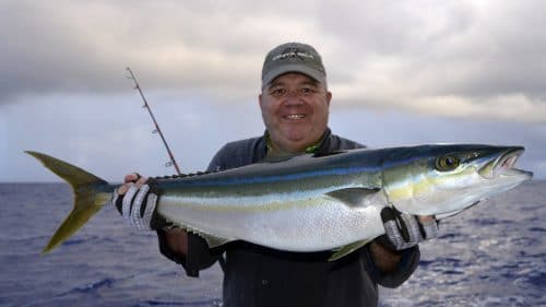 Coureur arc en ciel en peche au jig - www.rodfishingclub.com - Rodrigues - Maurice - Ocean Indien