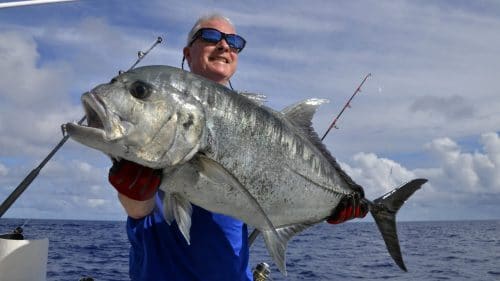 GT on baiting - www.rodfishingclub.com - Rodrigues - Mauritius - Indian Ocean
