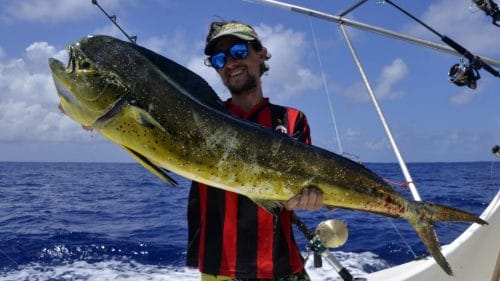 Dorade en peche a la traine par Jeremy - www.rodfishingclub.com - Rodrigues - Maurice - Ocean Indien