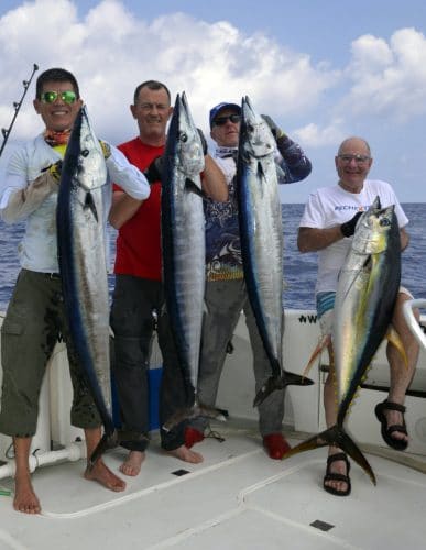 Good catches on trolling - www.rodfishingclub.com - Rodrigues - Mauritius - Indian Ocean