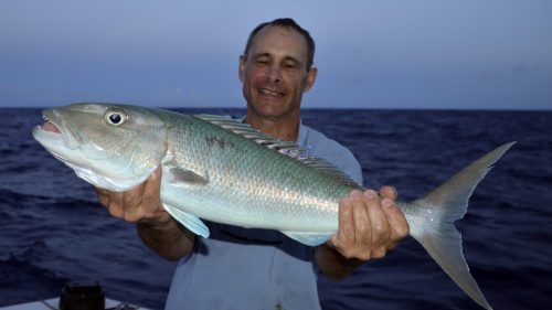 Poisson poulet en peche au jig par Eric - www.rodfishingclub.com - Rodrigues - Maurice - Océan Indien